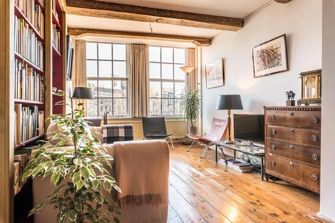 Classy Room 17Th C Canalhouse Amsterdam Guest house